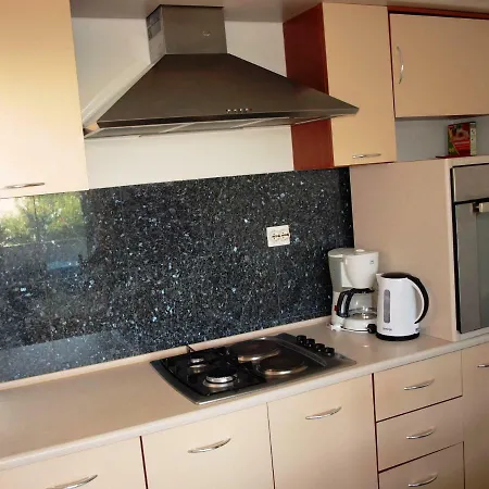 בית הארחה Ana 3*