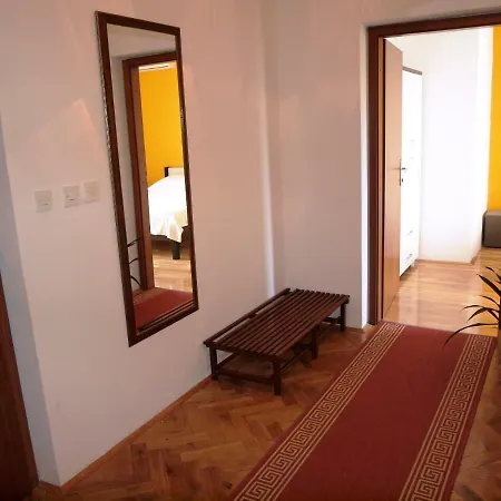 Ana Guest house